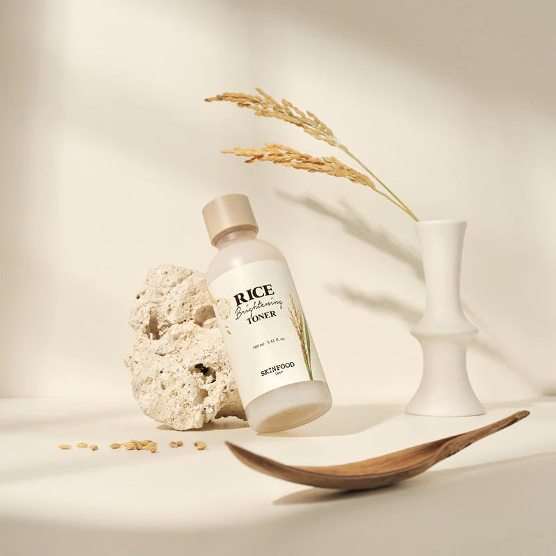 Skinfood Rice Brightening Toner – Toner coréen illuminateur et hydratant au riz