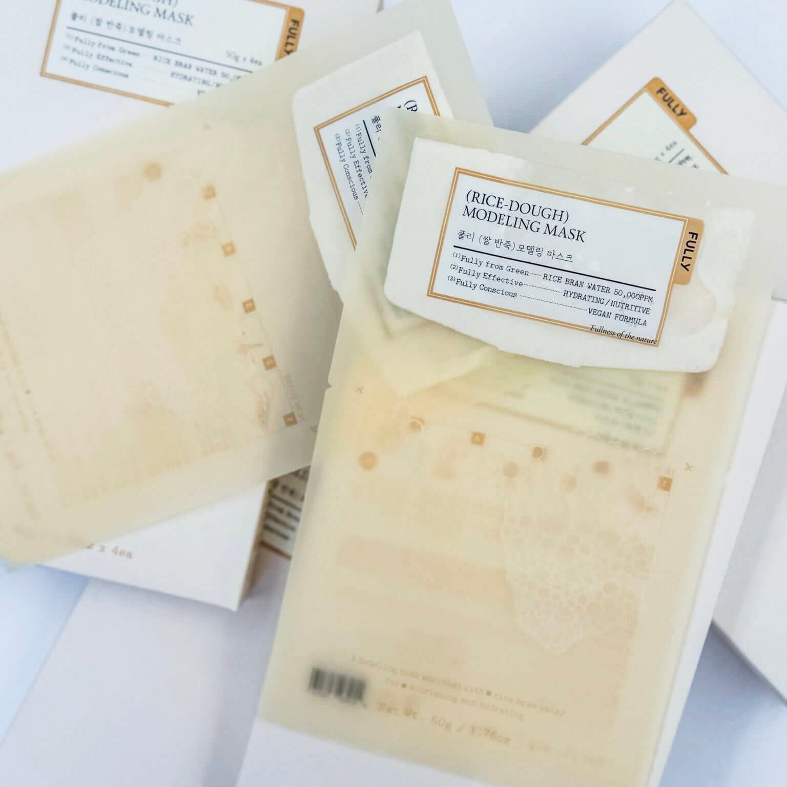 Masque modelant à la pâte de riz - 4pc