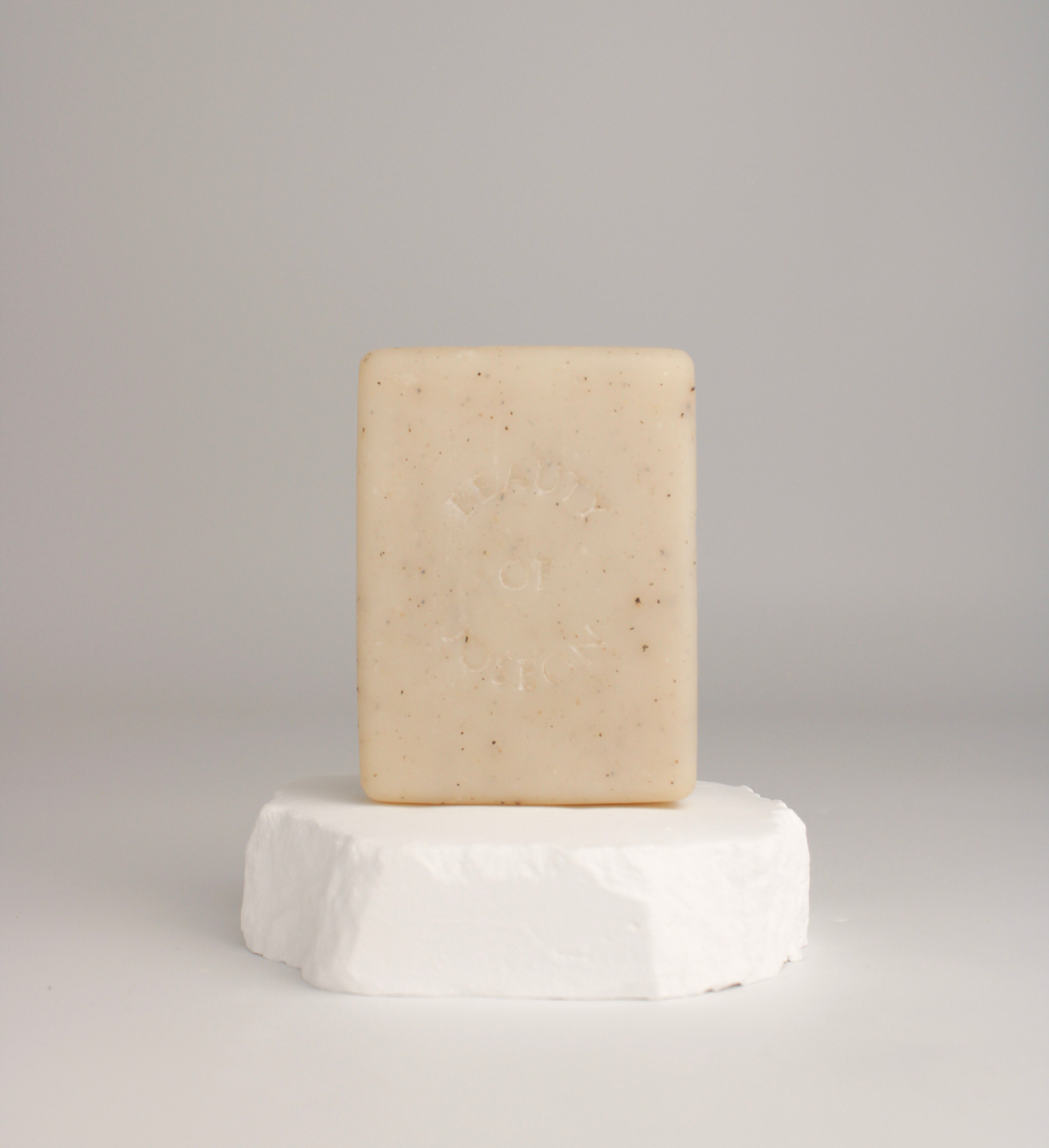 Savon barre nettoyante au riz à faible pH Beauty of Joseon, forme rectangulaire