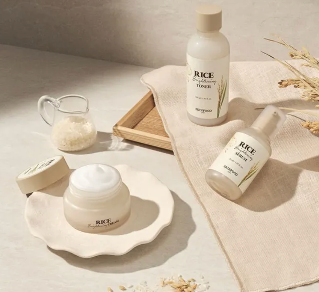 Skinfood Rice Brightening Toner – Toner coréen illuminateur et hydratant au riz
