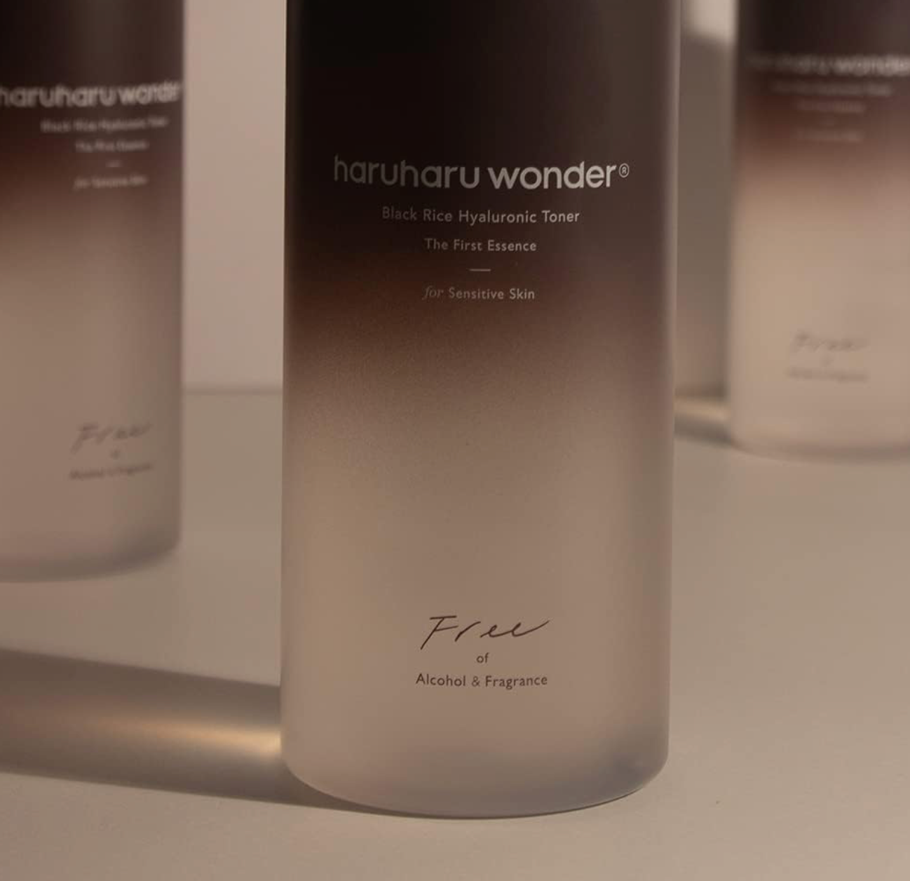 Haruharu Wonder Black Rice Hyaluronic Toner For Sensitive Skin – Toner coréen riz noir sans parfum